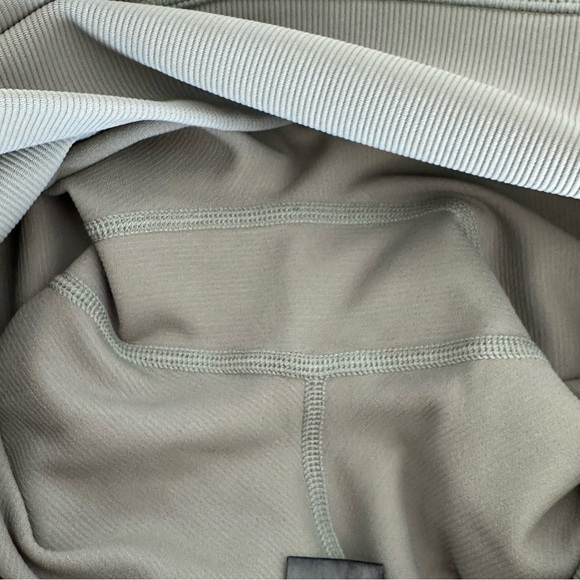 Allfenix Ribbed Core 7/8 Legging Sage Green Seamless Front L - Picture 2 of 7